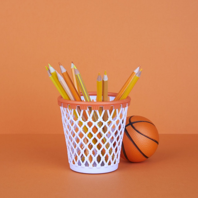 Подставка для канцелярских принадлежностей Basket