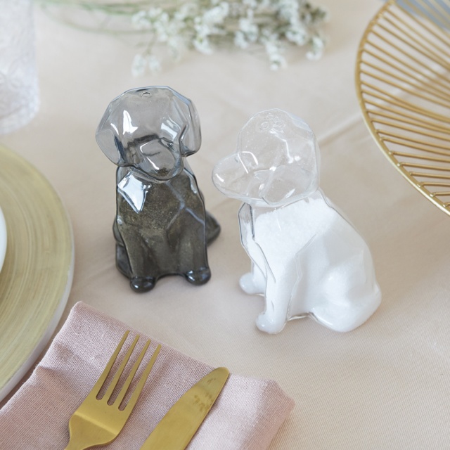 ������� � ��������� Sphinx Dogs